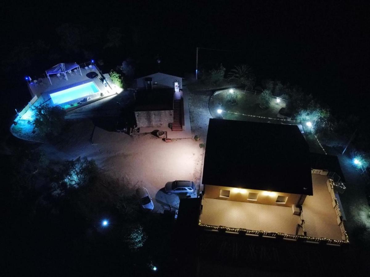 Agriturismo La Terrazza Valfabbrica Екстер'єр фото