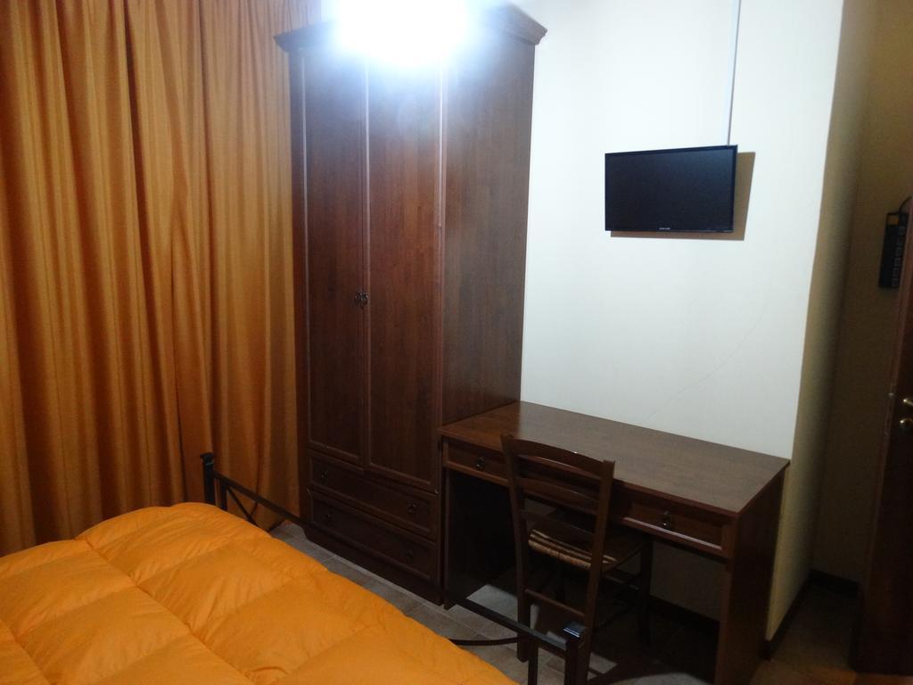 Agriturismo La Terrazza Valfabbrica Екстер'єр фото